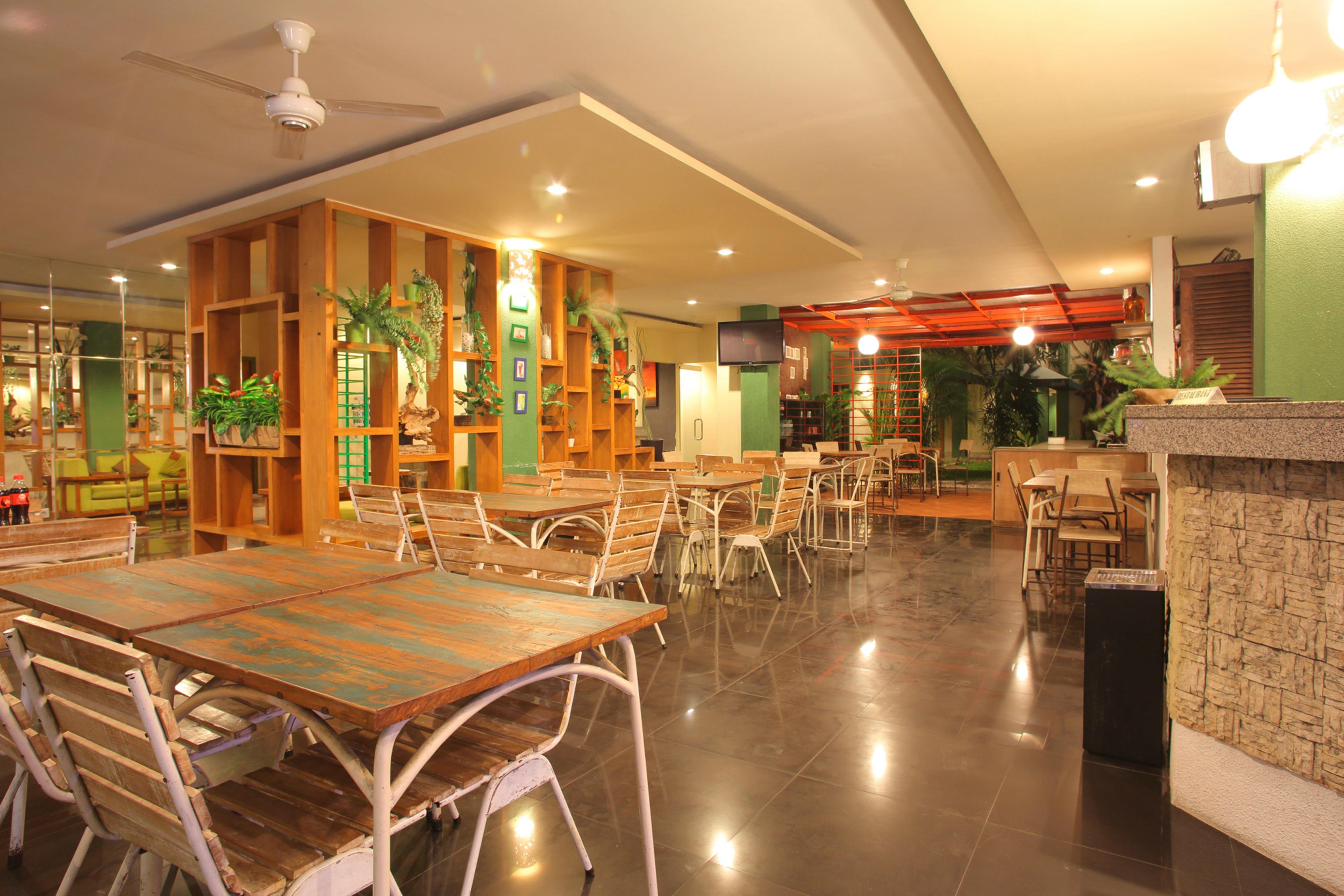 Spazzio Bali Hotel Кута Екстер'єр фото