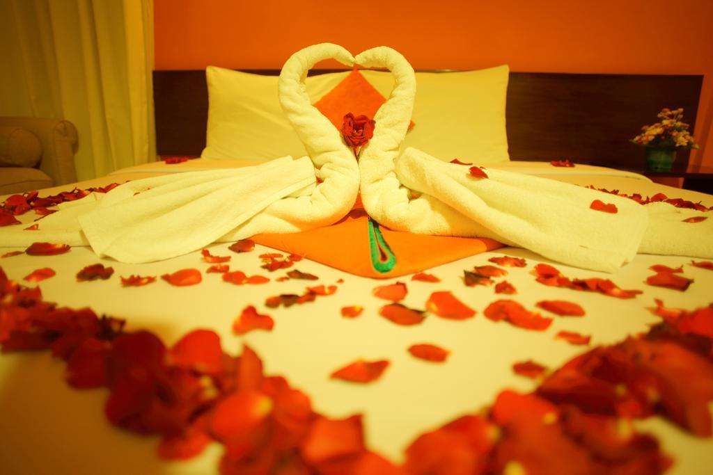 Spazzio Bali Hotel Кута Екстер'єр фото