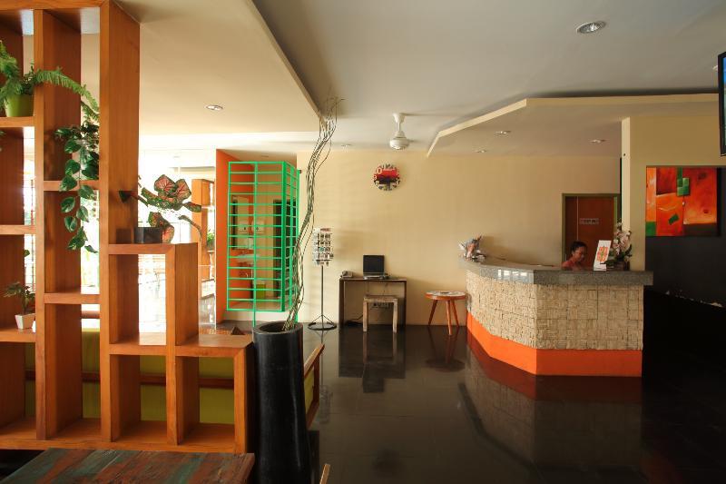 Spazzio Bali Hotel Кута Екстер'єр фото